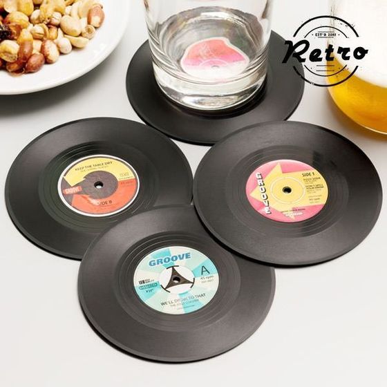 Plastični podmetači za čaše - gramofonske ploče (4 komada)