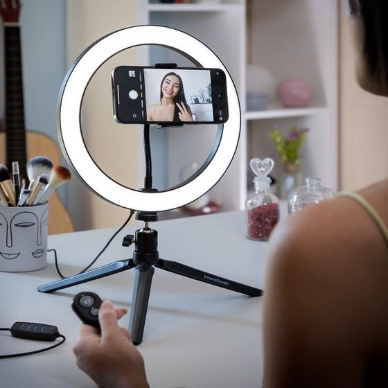 Selfie okrugla lampa na stalku s daljinskim upravljačem